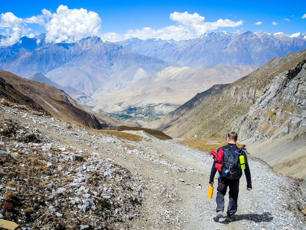 Randonnée légère : conseils pour le backpacking